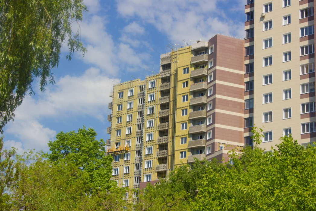 Комсомольский